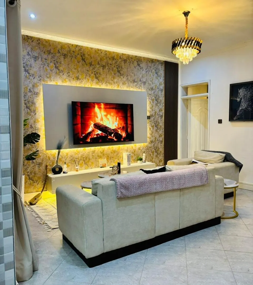 Home2Suite By Veronica Buziga, Munyonyo- Luxury With Netflix, Wi-Fi, & Free Parking Kampala Lägenhet